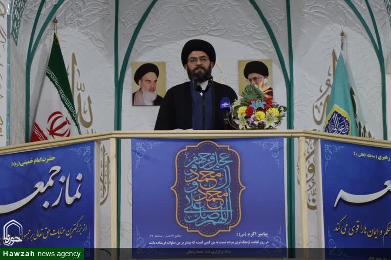 هشدار امام جمعه زنجان درباره جنگ ترکیبی دشمن در فضای رسانه‌ای