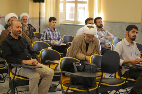 نشست تبیینی و تحلیلی جنگ تحمیلی  دوازده روزه از منظر قرآن کریم