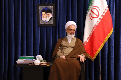 تصاویر/ دیدار رئیس سازمان بهزیستی کشور با آیت الله اعرافی