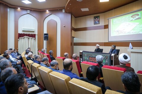 تصاویر / دیدار امام جمعه قزوین   مسئولین دفاتر و رابطین شهرستان‌ها ی شورای نگهبان استان قزوین