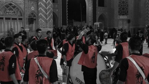 تصاویر/آیین نمادین کاروان اسرای کربلا به شام در نجف ایران