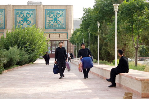 تصاویر/ مراسم افتتاحیه دوره میثاق طلبگی حوزه ای علمیه