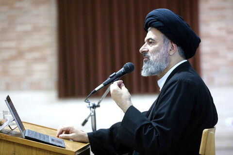 تصاویر/ مراسم افتتاحیه دوره میثاق طلبگی حوزه ای علمیه