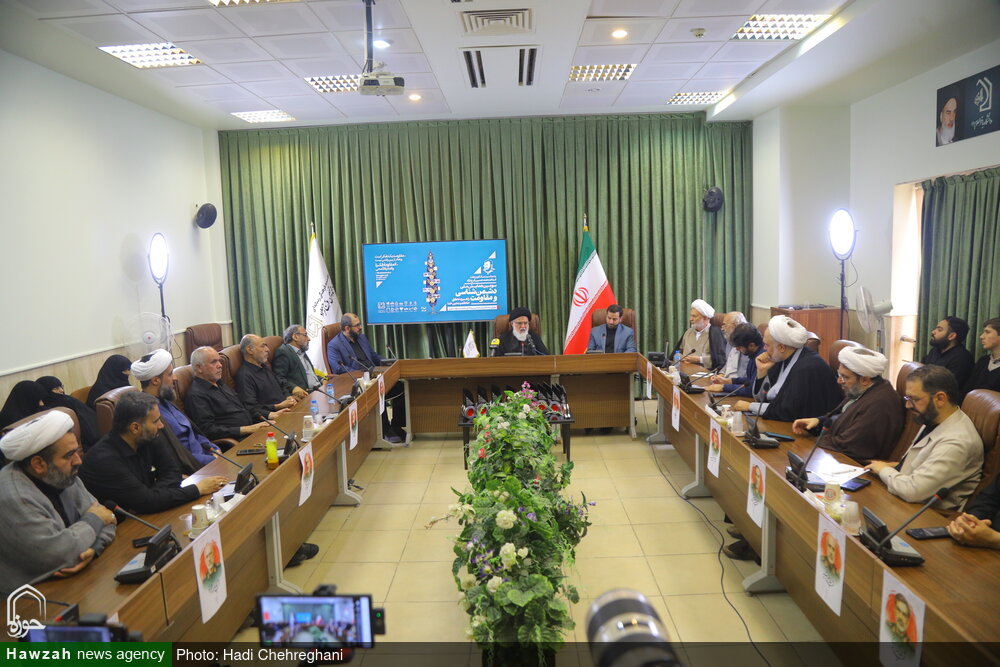 क़ुम; "शत्रु की पहचान और प्रतिरोध " विषय पर तीसरा राष्ट्रीय सम्मेलन आयोजित / सीरिया की वर्तमान स्थिति एक सबक है, वक्ता