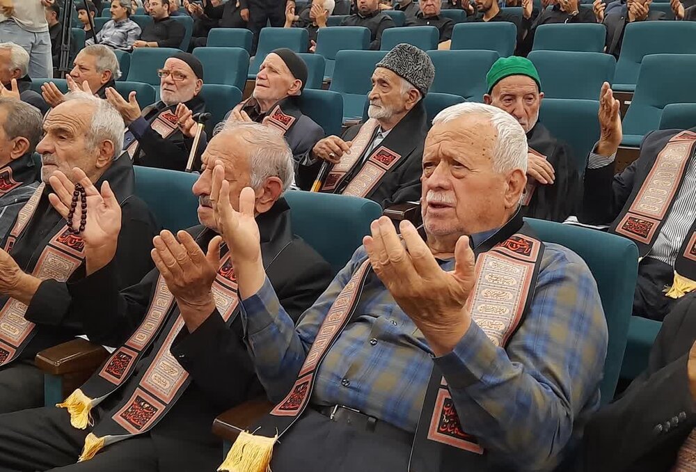 کاشان از دیرباز به عنوان یکی از شهرهای شیعه‌نشین ایران شناخته شده است+عکس