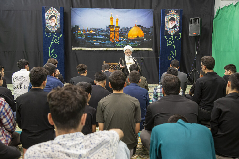 جوانی؛ فرصت طلایی برای رشد علمی و ایمانی