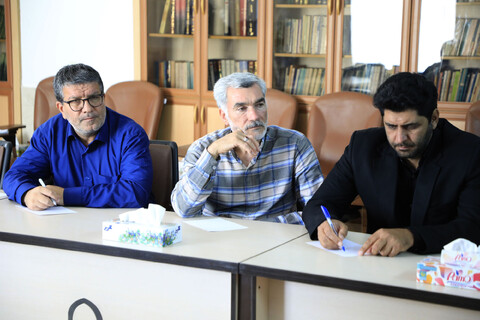 تصاویر| دیدار نماینده ولی فقیه خراسان جنوبی با ستاد نماز جمعه استان