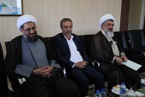 تصاویر /  تجلیل نماینده ولی فقیه در استان همدان از رشادت‌های نیروی های مسلح در جنگ تحمیلی 12 روزه