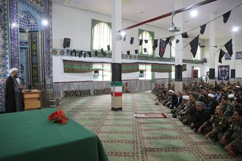 تصاویر /  تجلیل نماینده ولی فقیه در استان همدان از رشادت‌های نیروی های مسلح در جنگ تحمیلی 12 روزه