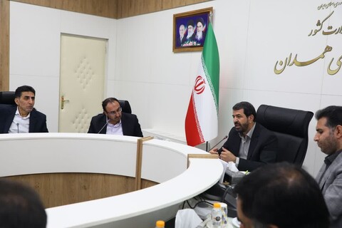 تصاویر /  دیدار نمایندگان رسانه‌های استان با استاندار همدان