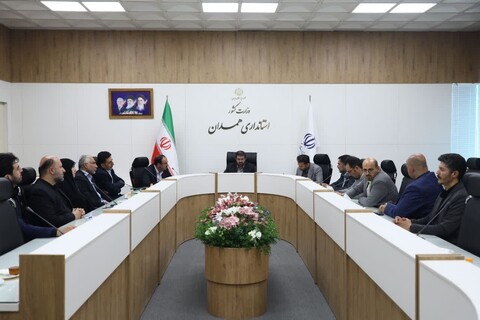 تصاویر /  دیدار نمایندگان رسانه‌های استان با استاندار همدان