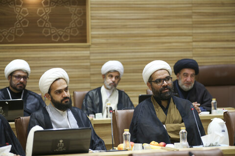 تصاویر| نشست جامعه روحانیت شیراز