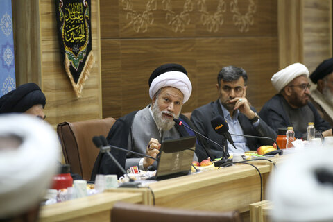 تصاویر| نشست جامعه روحانیت شیراز