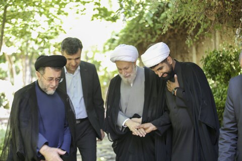 تصاویر| نشست جامعه روحانیت شیراز