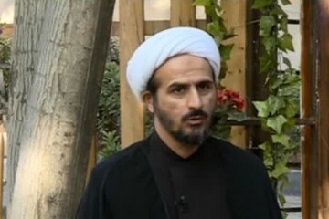 امام سجاد(ع)؛ الگوی عبادی و اجتماعی در دوران فشارهای سیاسی