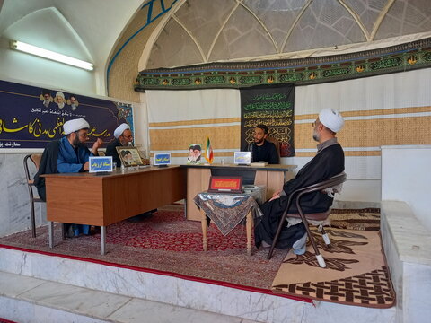 تصاویر/ جلسه دفاعیه تحقیق پایانی طلبه مدرسه علمیه آیت‌الله مدنی کاشانی(ره)