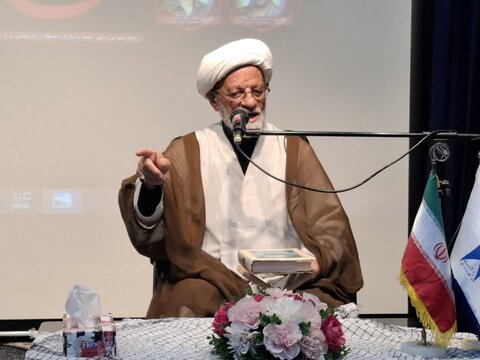 تصاویر/ گرامی‌داشت شهدای اقتدار دانشگاه آزاد اسلامی جوشقان قالی