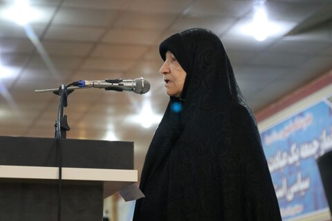 تصاویر/ اجتماع پرشور بانوان زینبی در بوشهر