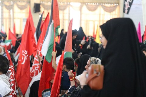 تصاویر/ اجتماع پرشور بانوان زینبی در بوشهر