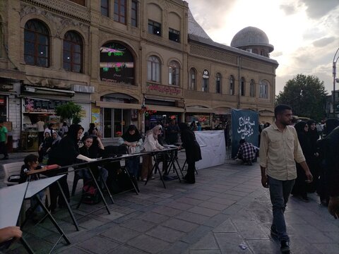 نمایشگاه خیابانی بسیج دانشجویی در همدان