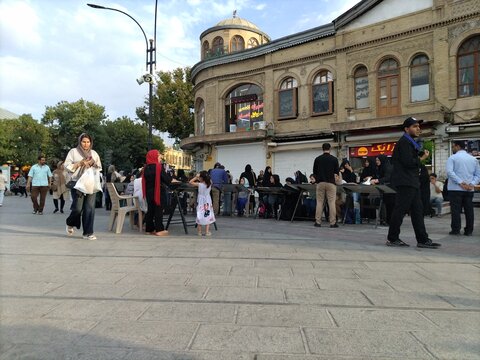 نمایشگاه خیابانی بسیج دانشجویی در همدان
