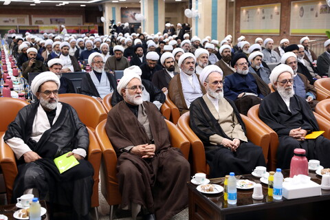 تصاویر/افتتاحیه پنجمین دوره دانش افزایی مدیران مدارس علمیه کشور در مشهد مقدس