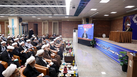 تصاویر/افتتاحیه پنجمین دوره دانش افزایی مدیران مدارس علمیه کشور در مشهد مقدس