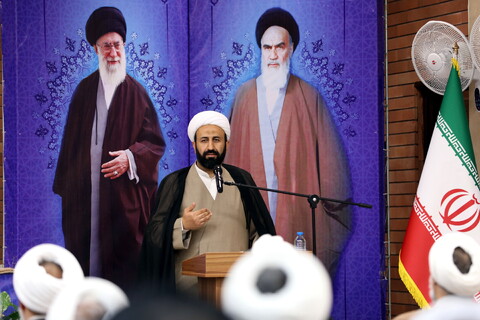 تصاویر/تبیین پیوست احکام معاونت های ستادی حوزه های علمیه توسط آیت الله اعرافی