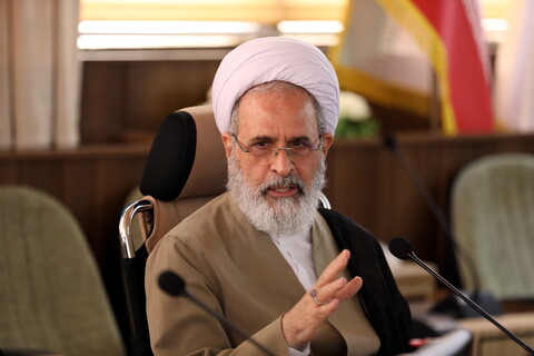 تصاویر/جلسه مدیر حوزه های علمیه به همراه معاونین ستادی با مدیران استانی حوزه های علمیه در مشهد مقدس