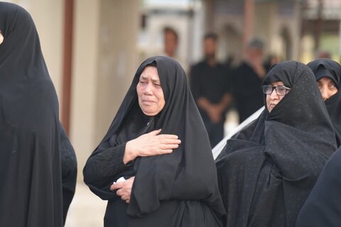 تصاویری از تشییع و خاکسپاری پیکر شهید سید اسدالله طاهری در خرم آباد