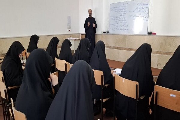 دوره تمهیدیه ویژه طلاب خواهر سطح سه و چهار در اردبیل برگزار میشود