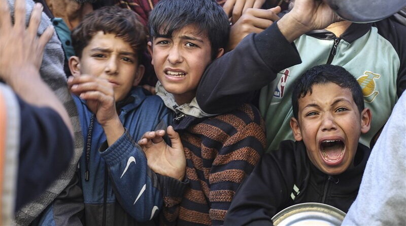 Gazze’nin Ne Suyu Var Ne De Ekmeği!