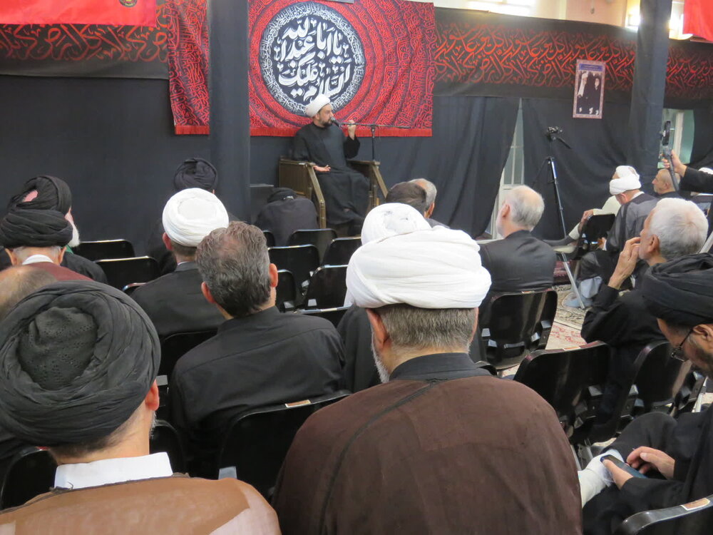 صحیفه سجادیه روش هوشمندانه امام سجاد(ع) برای انتقال معارف در شرایط خفقان بود