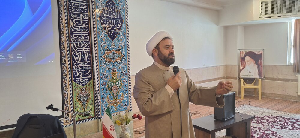 برگزاری دوره چهار روزه هوش مصنوعی ویژه طلاب و اساتید در کهگیلویه و بویراحمد+تصاویر