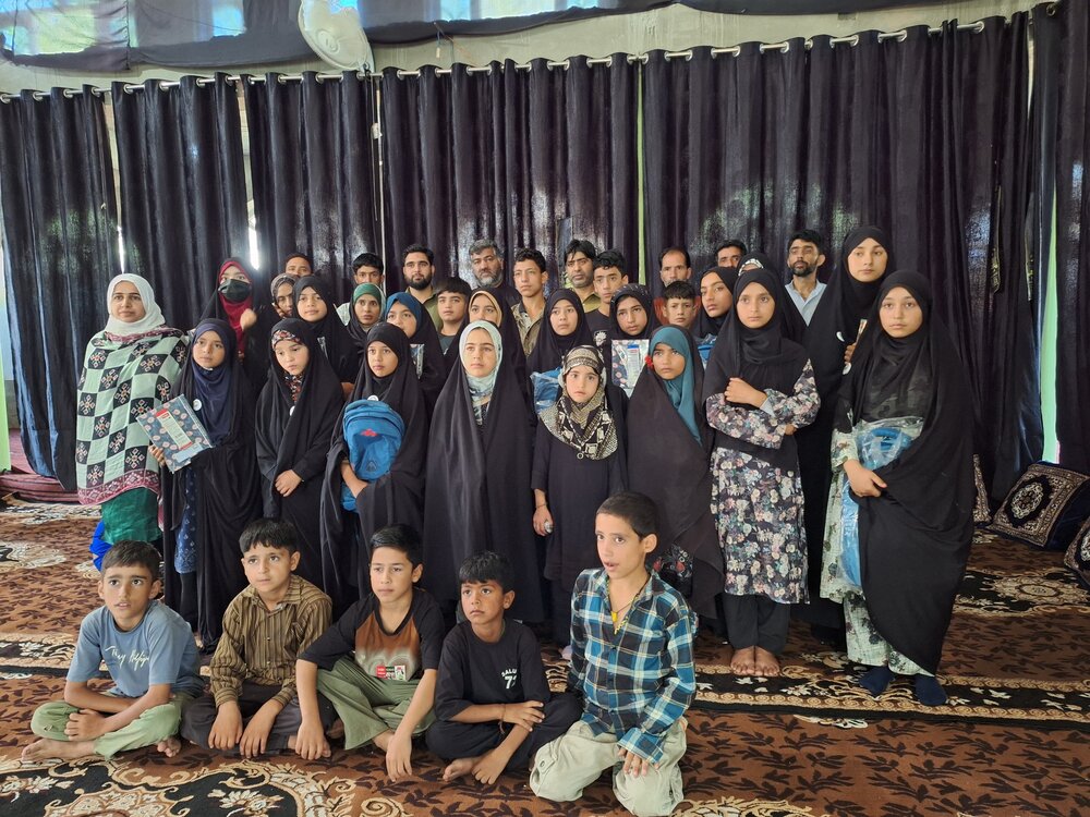 جموں وکشمیر؛ مدرسۃ القرآن ام المصائب کے زیرِ اہتمام حفاظِ قرآن میں شاندار مقابلۂ حفظ قرآن