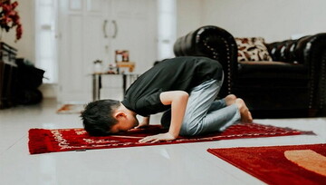 احکام شرعی | مسئولیت والدین در آموزش احکام اسلامی به فرزندان