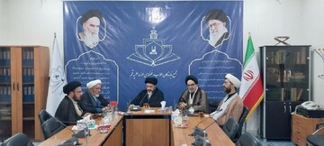 جلسه هیئت رئیسه مجمع نمایندگان طلاب و فضلای حوزه برگزار شد