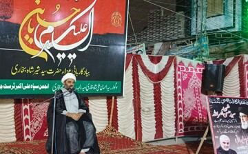 روحانی برجسته پاکستانی: امام زین‌العابدین(ع)؛ والاترین اسوه عبادت و پاسدار حقیقی پیام عاشورا هستند 