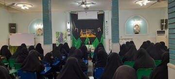 برگزاری نشست بصیرتی «تحلیل جنگ ۱۲روزه» در ساوه