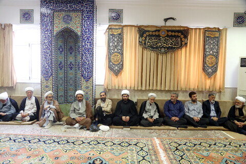 Imágenes: Ceremonia de luto por el martirio del Imam Sayyad (P) en las residencias de los grandes ayatolás