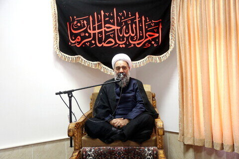Imágenes: Ceremonia de luto por el martirio del Imam Sayyad (P) en las residencias de los grandes ayatolás