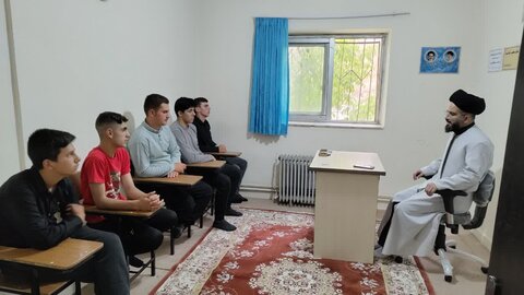 تصاویر/ اردوی علمی و تفریحی مدرسه علمیه امام خمینی (ره) ماکو