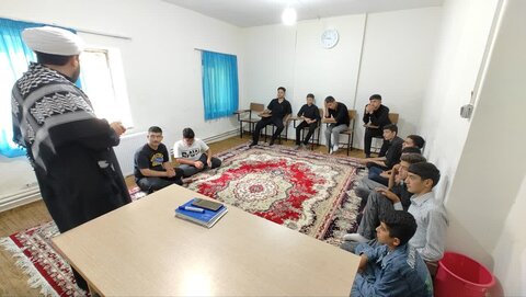 تصاویر/ اردوی علمی و تفریحی مدرسه علمیه امام خمینی (ره) ماکو