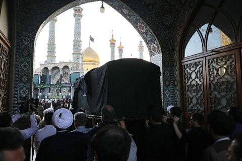 تصاویر/ تشییع پیکر مرحوم آیت الله نعیم آبادی در قم