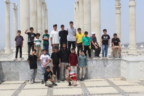 اردوی تفریحی نوجوانان طرح تابستانتو بساز در پارک مینی ورلد ملایر