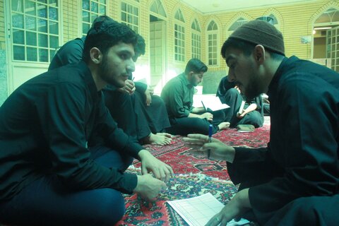 تصاویر/ حفظ قرآن کریم در مدرسه علمیه رسول اکرم صلی‌الله‌علیه‌وآله و سلم شهر مریانج