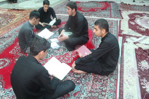 تصاویر/ حفظ قرآن کریم در مدرسه علمیه رسول اکرم صلی‌الله‌علیه‌وآله و سلم شهر مریانج