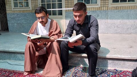 تصاویر/ حفظ قرآن کریم در مدرسه علمیه رسول اکرم صلی‌الله‌علیه‌وآله و سلم شهر مریانج