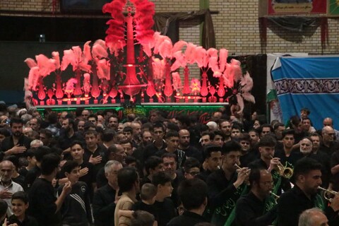 تصاویر|بزرگترین اجتماع دسته های عزاداری خمینی شهر