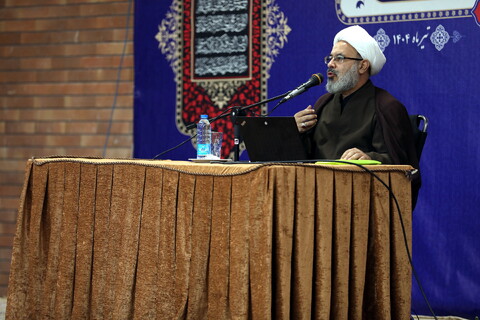 تصاویر/ روز دوم اجلاسییه پنجمین دوره دانش افزا یی مدیران مدارس علمیه کشور - مشهد مقدس مشهد مقدس